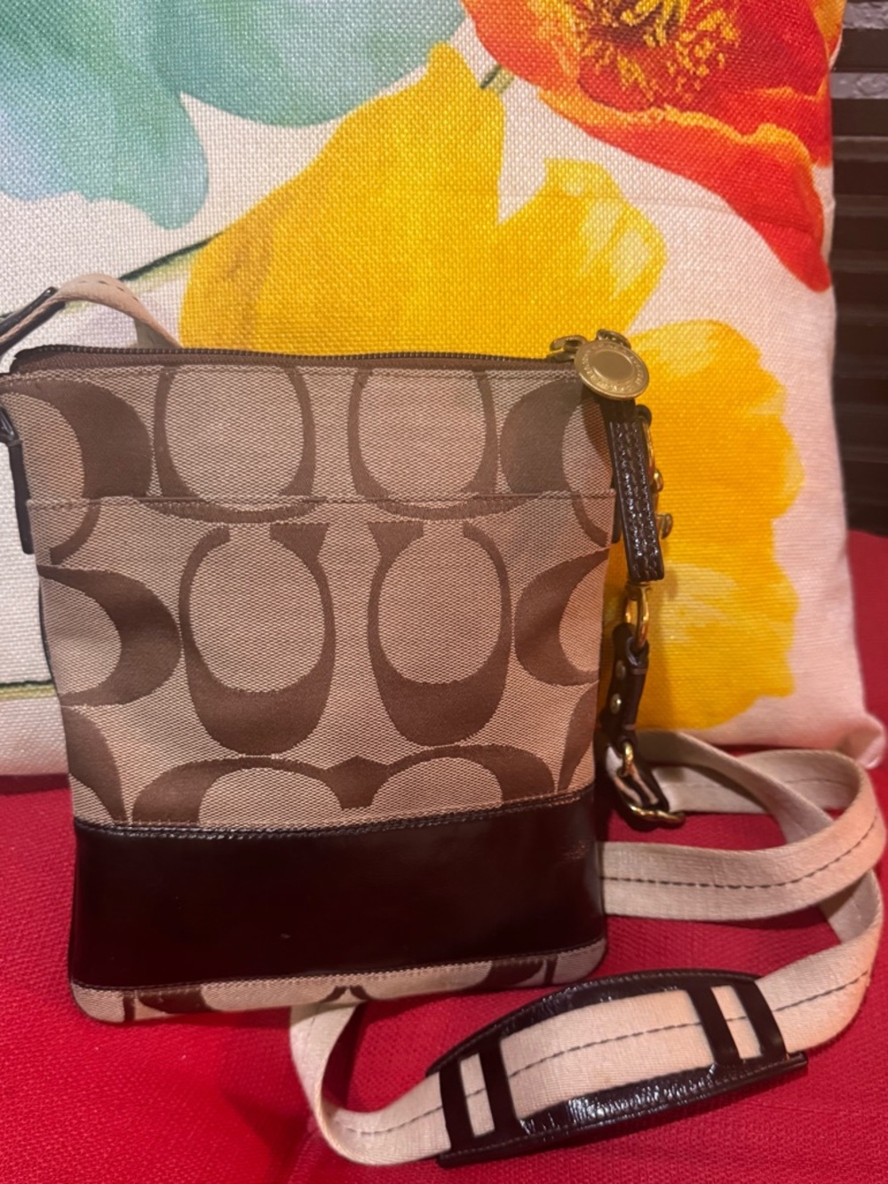 Coach Beige and Dark Brown Signature Crossbody Bag- NO hang tag❤️‍🩹